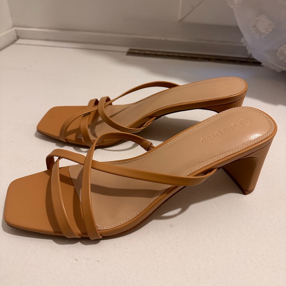 NEVER WORN- The Drop Women's Amelie Strappy Square Toe Heeled Sandal in Doe Tan